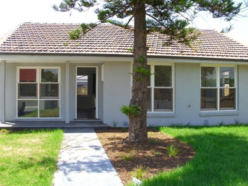 1/4 Howard Court, Glenroy VIC 3046