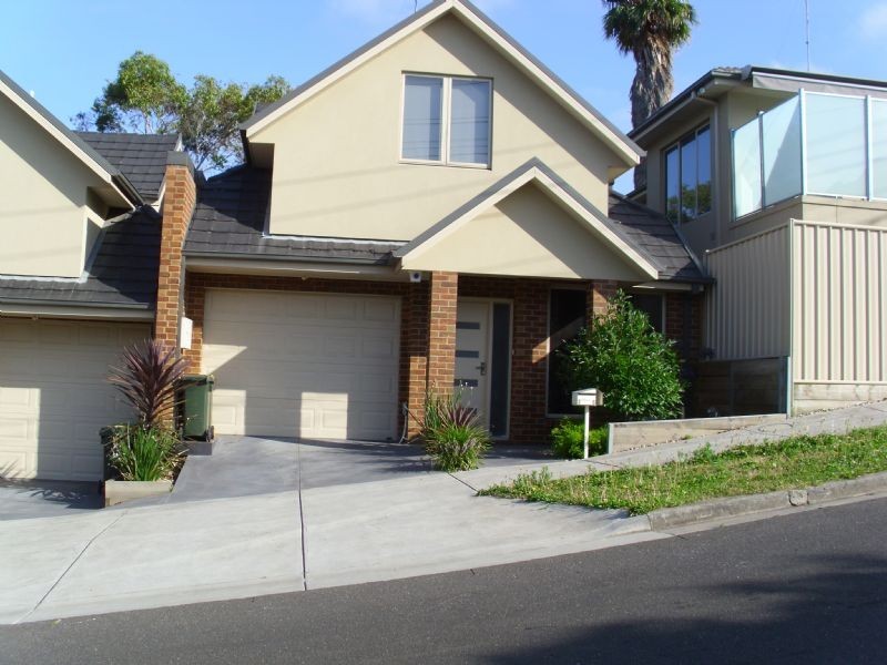 2/c Francis Street, Oak Park VIC 3046