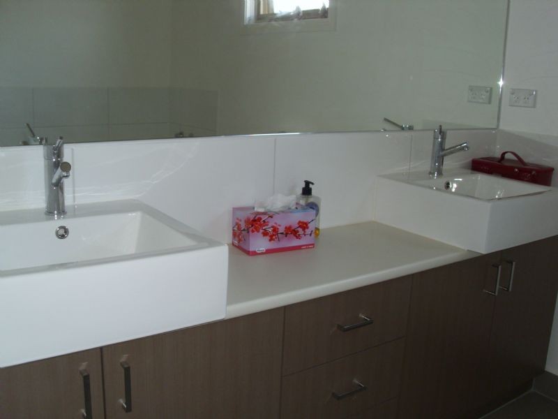 2/c Francis Street, Oak Park VIC 3046