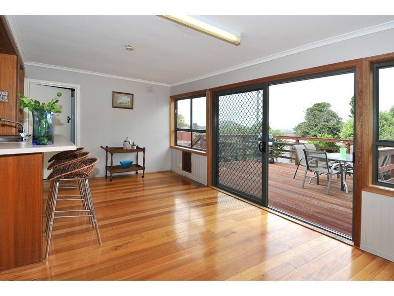 23 Loongana Avenue, Glenroy VIC 3046