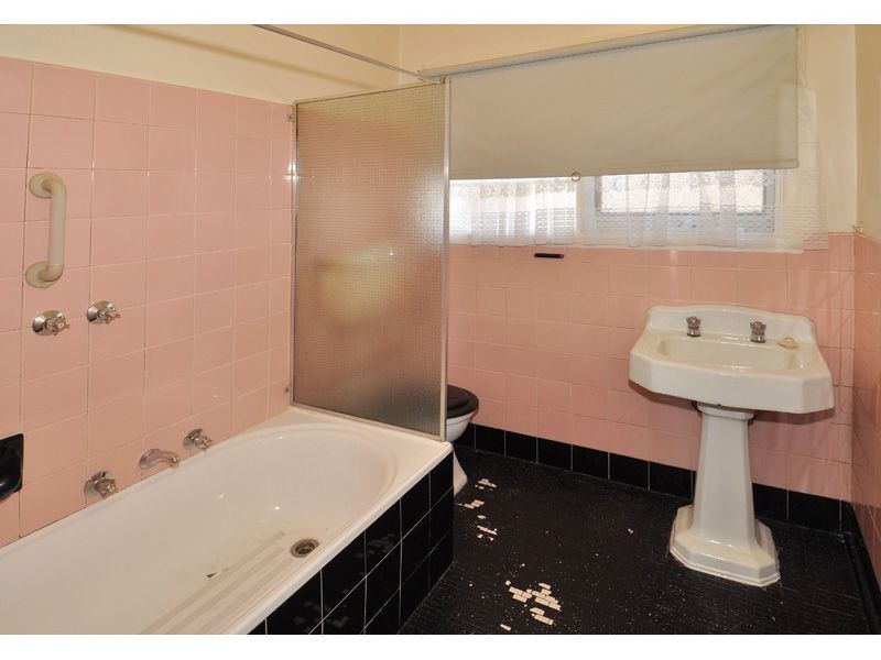 14 Corrigan Street, Glenroy VIC 3046