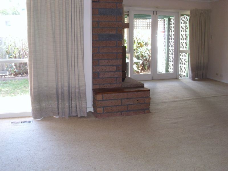 17 Valdoone Court, Oak Park VIC 3046