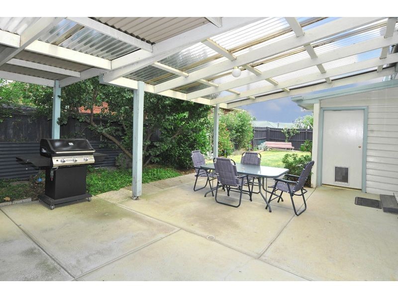 51 Clovelly Avenue, Glenroy VIC 3046