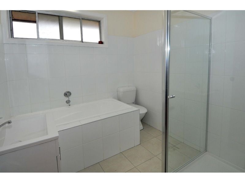24 Logan Street, Glenroy VIC 3046
