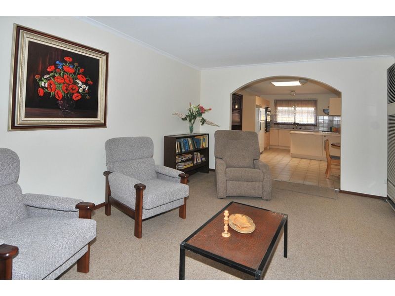 2/105 Glenroy Road, Glenroy VIC 3046