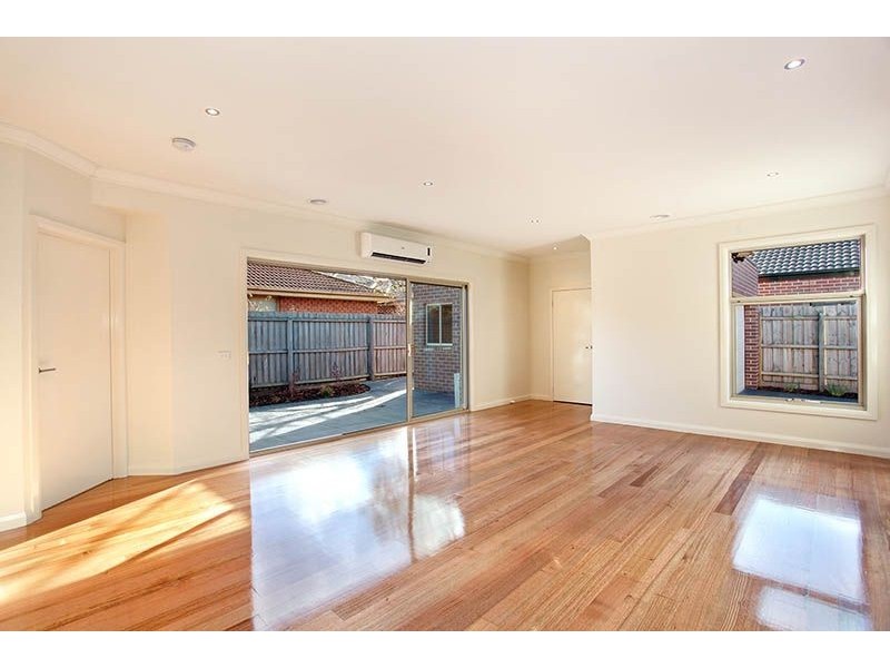 4/42 Gladstone Parade, Glenroy VIC 3046