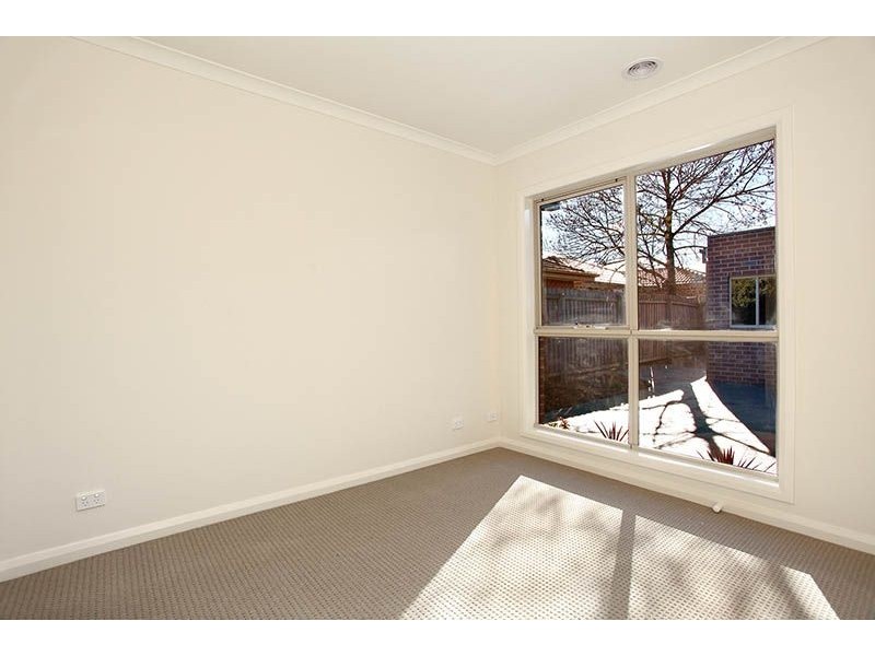 4/42 Gladstone Parade, Glenroy VIC 3046