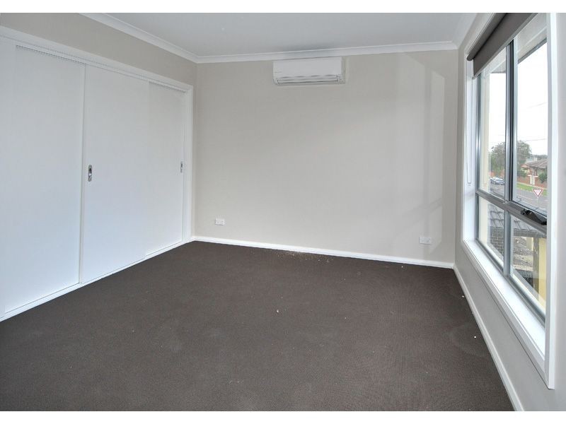 3/11 Sadie Street, Glenroy VIC 3046