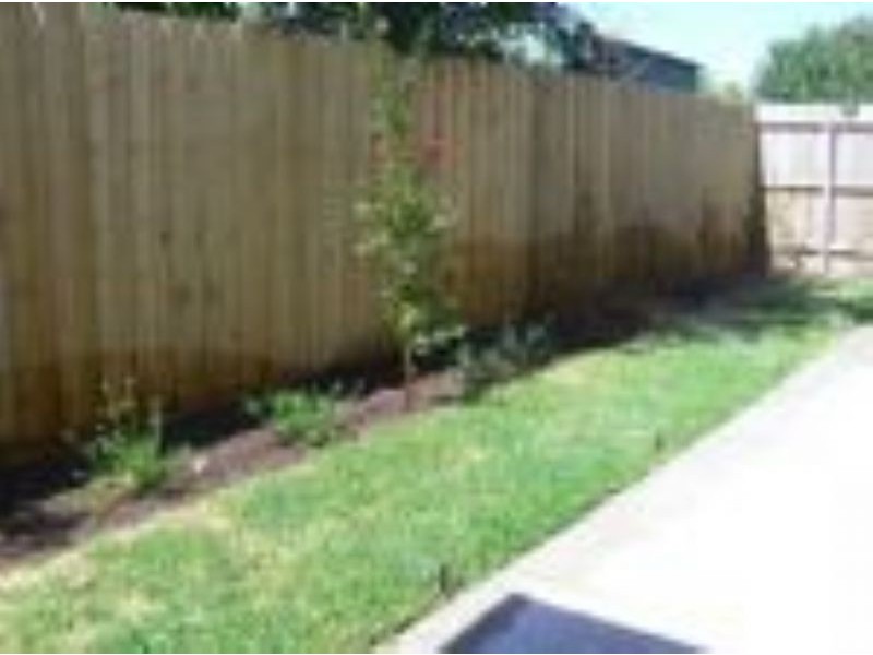 2/50 Daley Street, Glenroy VIC 3046