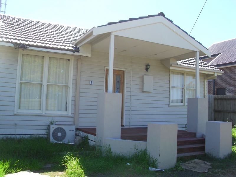 1/84 View Street, Glenroy VIC 3046