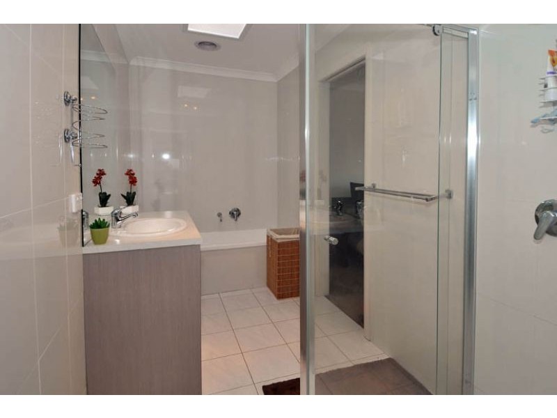121 Justin Avenue, Glenroy VIC 3046