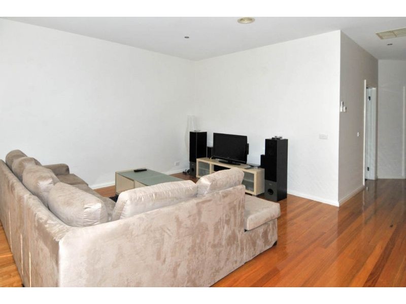 3/25 Cromwell Street, Glenroy VIC 3046