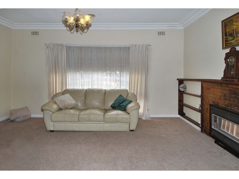 17 Exeter Street, Hadfield VIC 3046