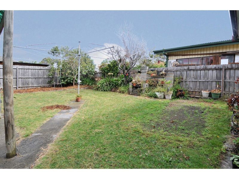 17 Exeter Street, Hadfield VIC 3046