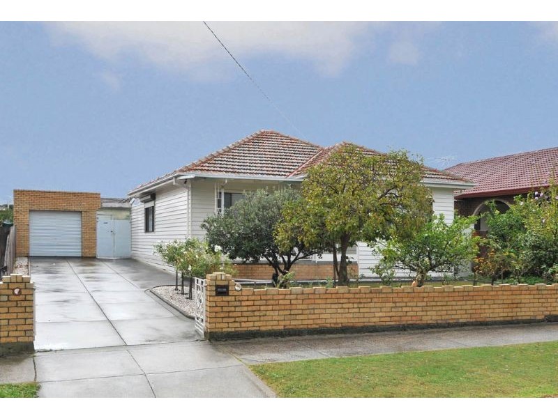 18 Lovely Street, Fawkner VIC 3060