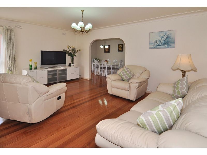 64 Paget Avenue, Glenroy VIC 3046