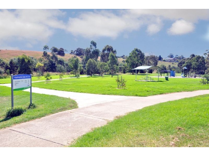 142 Ripplebrook Drive, Broadmeadows VIC 3047