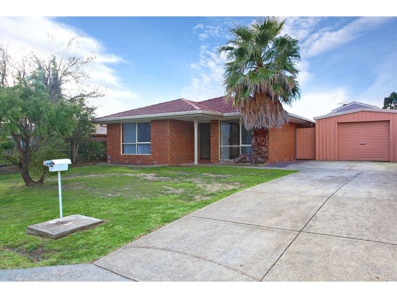 4 Camms Way, Meadow Heights VIC 3048