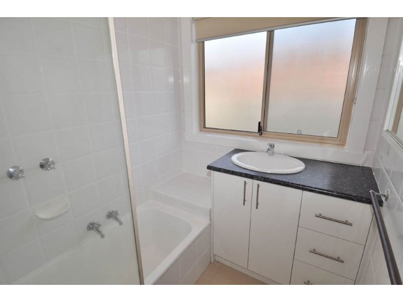 1/88 Widford Street, Glenroy VIC 3046