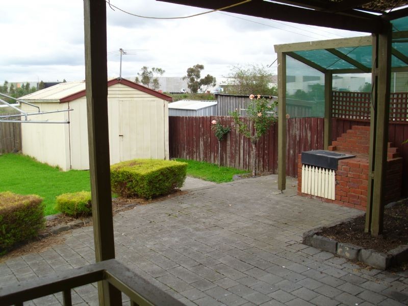 14 Pyalong Crescent, Dallas VIC 3047