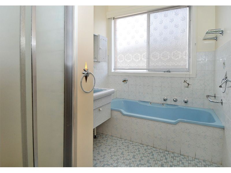 118 Gowrie Street, Glenroy VIC 3046