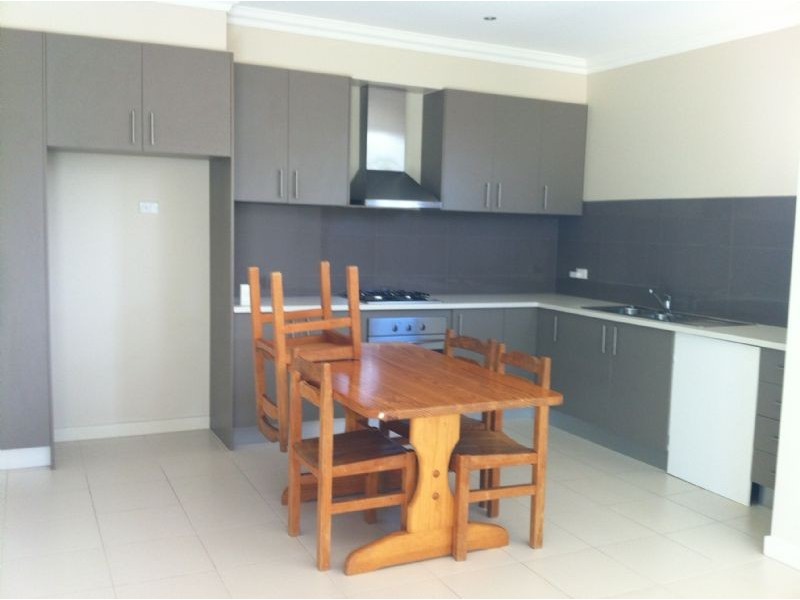 B/6 Widford Street, Glenroy VIC 3046