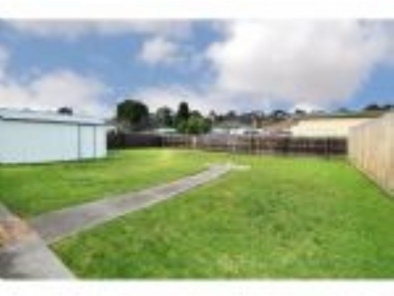4 Knole Street, Hadfield VIC 3046