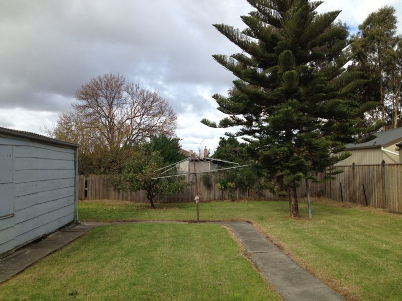 11 Dromana Street, Glenroy VIC 3046
