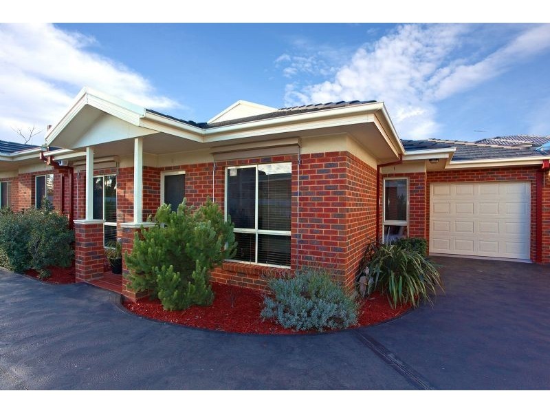 2/46 Gladstone Parade, Glenroy VIC 3046