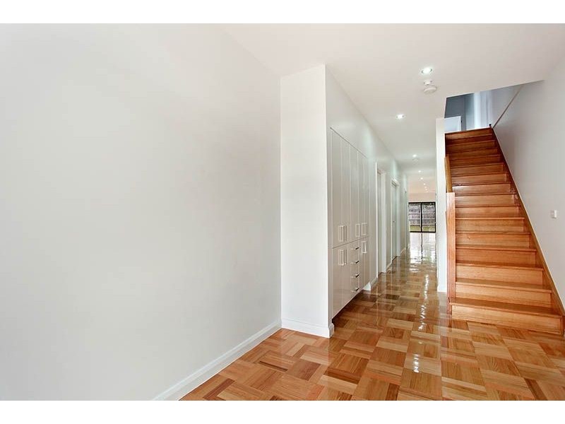 7a Ridge Road, Oak Park VIC 3046