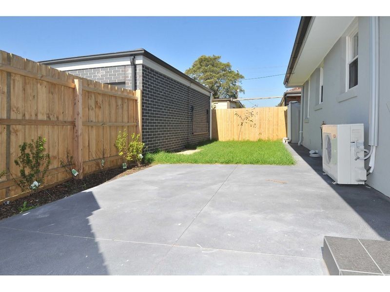 1/4 Howard Court, Glenroy VIC 3046