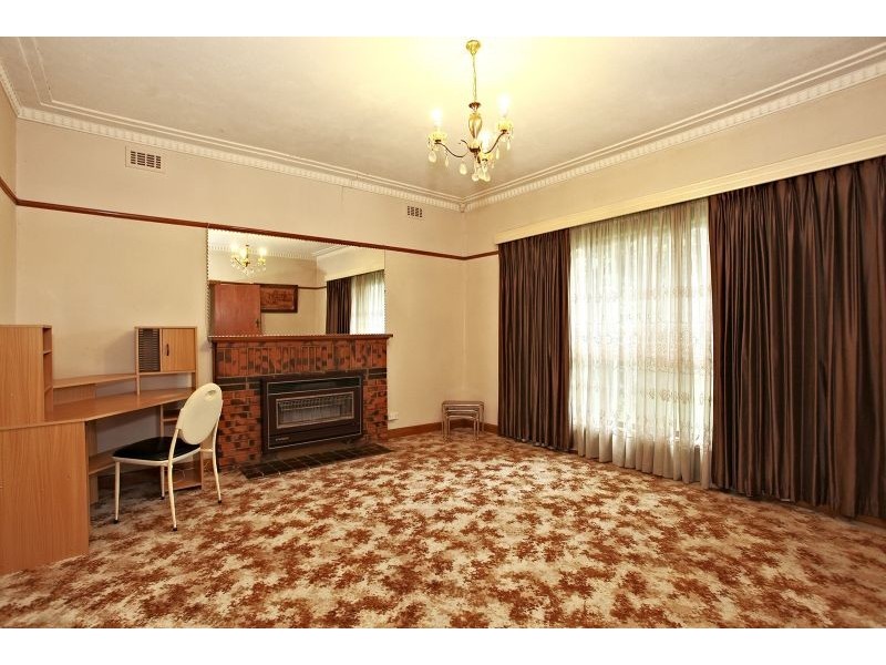 35 Salisbury Street, Glenroy VIC 3046