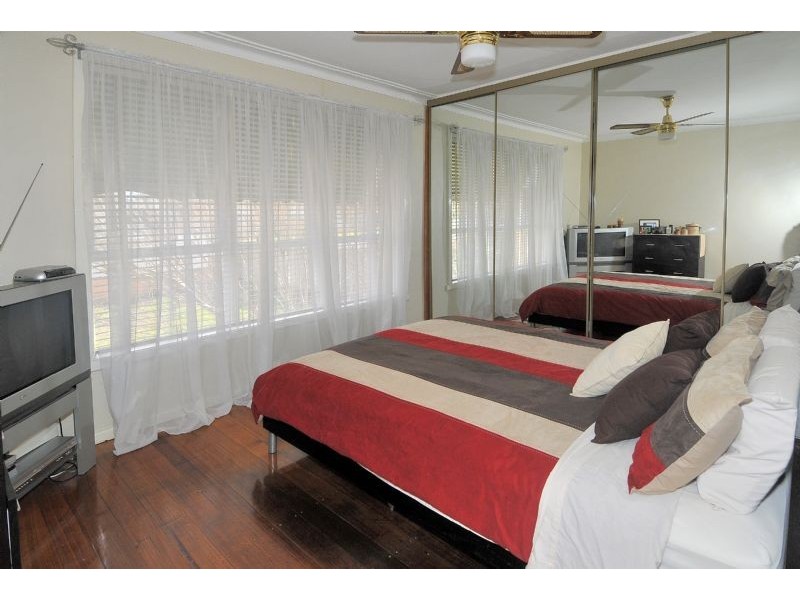 2 Thames Street, Hadfield VIC 3046