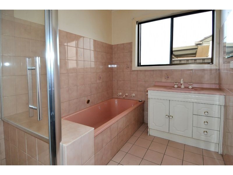 57 Plumpton Avenue, Glenroy VIC 3046