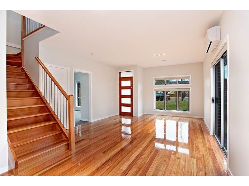 1/30 Langton Street, Glenroy VIC 3046