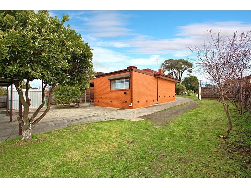 34 Clarke Street, Campbellfield VIC 3061