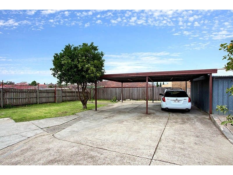 34 Clarke Street, Campbellfield VIC 3061