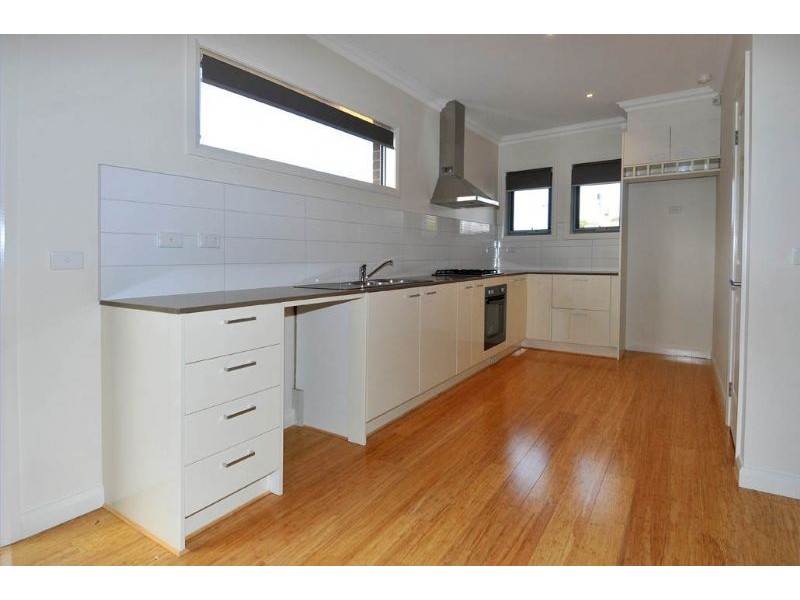 1/30 George Street, Oak Park VIC 3046