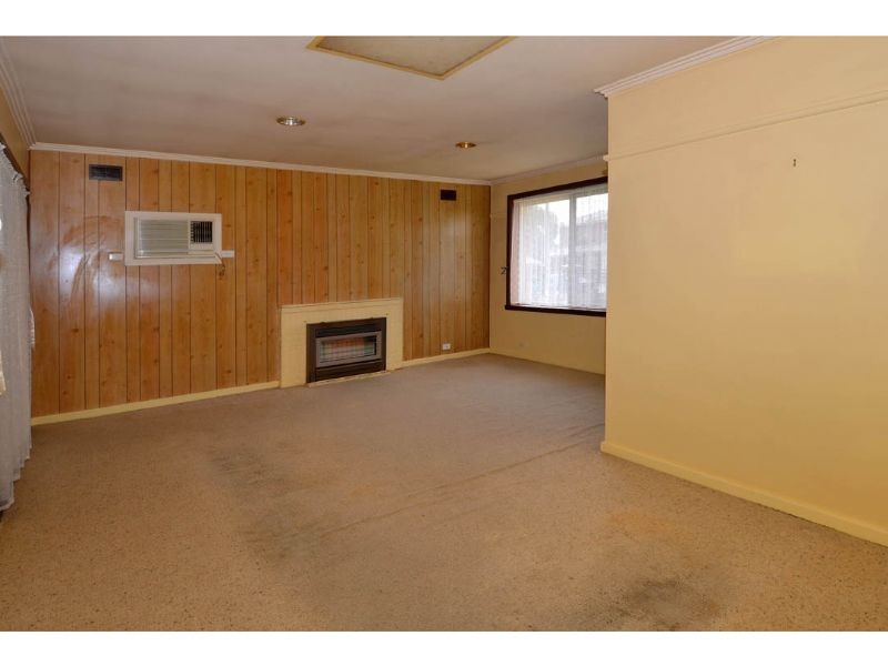 9 Davies Street, Hadfield VIC 3046