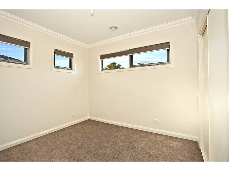 1/30 George Street, Glenroy VIC 3046