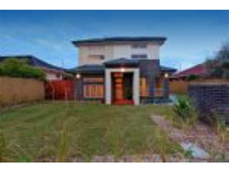 1/30 Langton Street, Glenroy VIC 3046