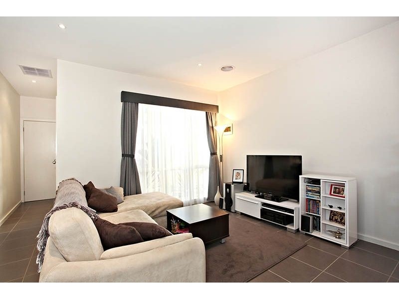 4/27 Harold Street, Glenroy VIC 3046