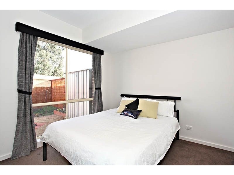 4/27 Harold Street, Glenroy VIC 3046