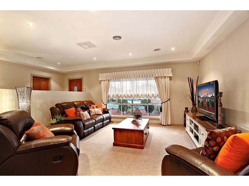 13 David Street, Hadfield VIC 3046