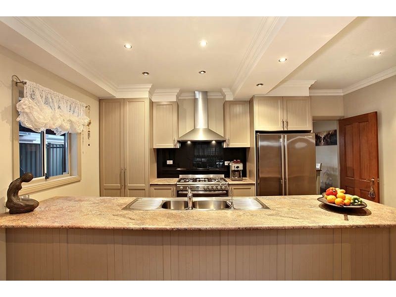 13 David Street, Hadfield VIC 3046