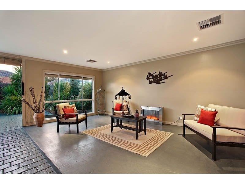 13 David Street, Hadfield VIC 3046