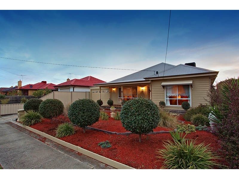 13 David Street, Hadfield VIC 3046