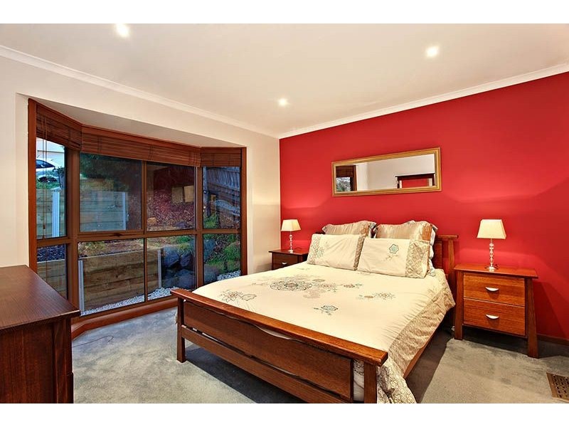 5 Centre Way, Glenroy VIC 3046