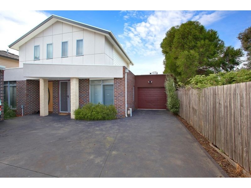 3/2 Sheppard Street, Glenroy VIC 3046