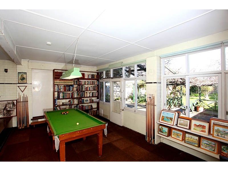 18 Kathryn Street, Fawkner VIC 3060